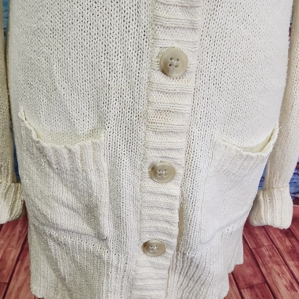 𝅺J. Crew Cardigan sweater size S